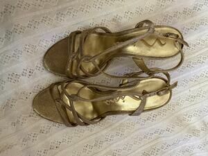 Nina Gold Metallic Strappy Heels Evening Sandals Women's Size 8M
